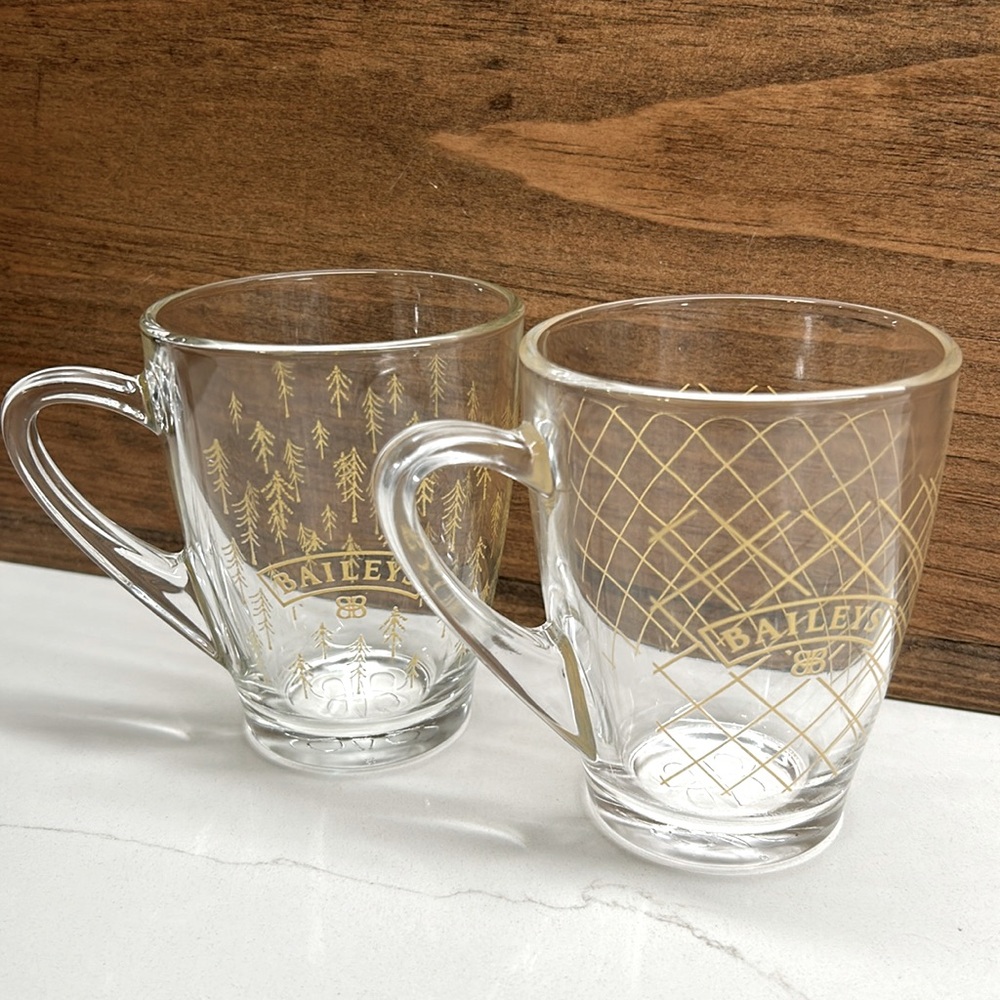 💕 Baileys Set Of Two Clear Glass Gold Irish Cream Coffee Mugs Collectible